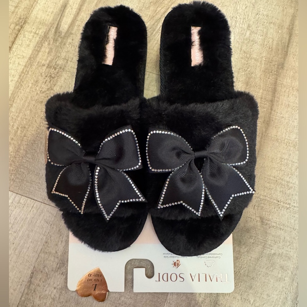 Women’s Black Rhinestone Bow Slippers - Picture 2 of 4